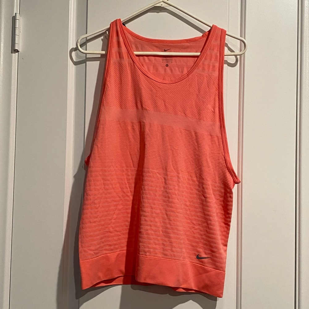 Nike Orange work out tank top NWT